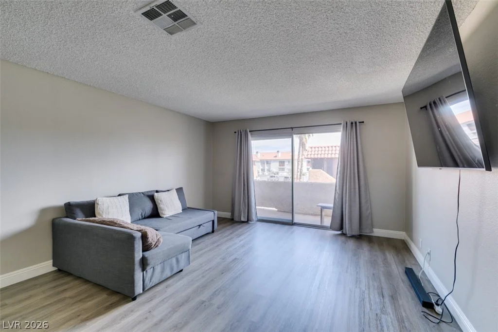 1784 Jupiter, Las Vegas, NV 89119