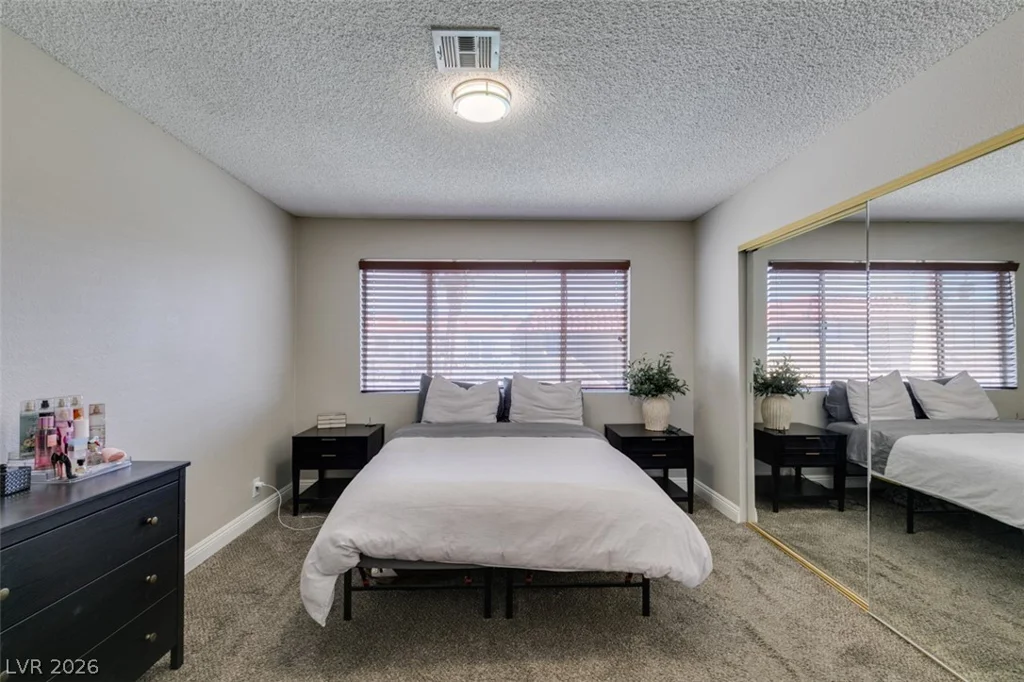 1784 Jupiter, Las Vegas, NV 89119