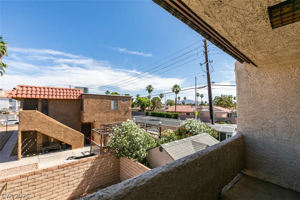 1784 Jupiter, Las Vegas, NV 89119