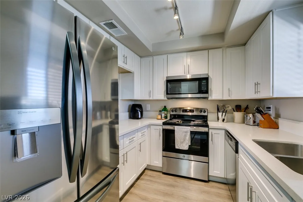 1784 Jupiter, Las Vegas, NV 89119