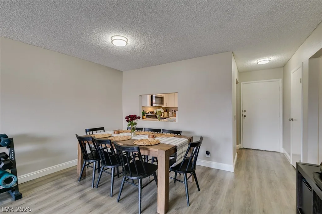 1784 Jupiter, Las Vegas, NV 89119