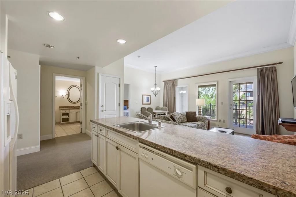 30 Strada Di Villaggio, Henderson, NV 89011