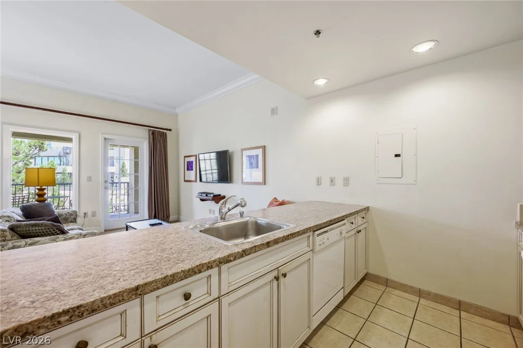 30 Strada Di Villaggio, Henderson, NV 89011