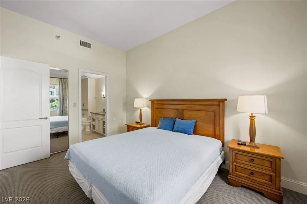 30 Strada Di Villaggio, Henderson, NV 89011