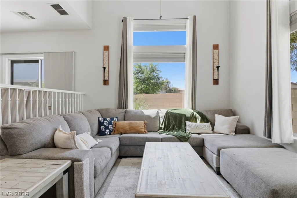 10409 Adams Chase, Las Vegas, NV 89183