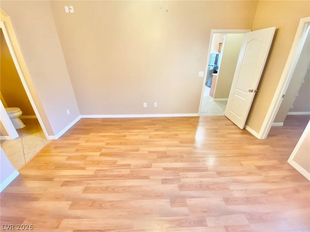 5525 Flamingo, Las Vegas, NV 89103