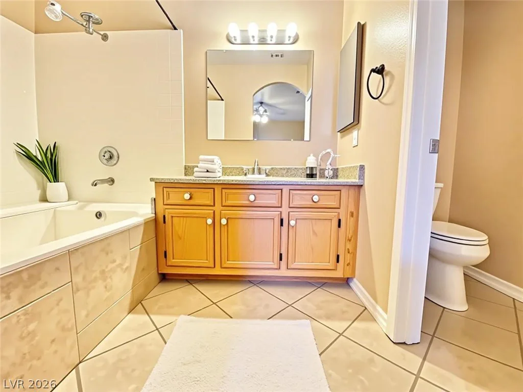 5525 Flamingo, Las Vegas, NV 89103