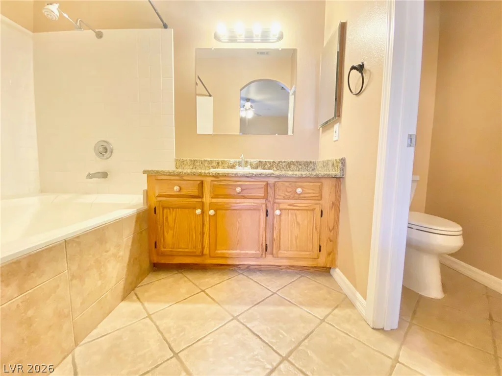 5525 Flamingo, Las Vegas, NV 89103