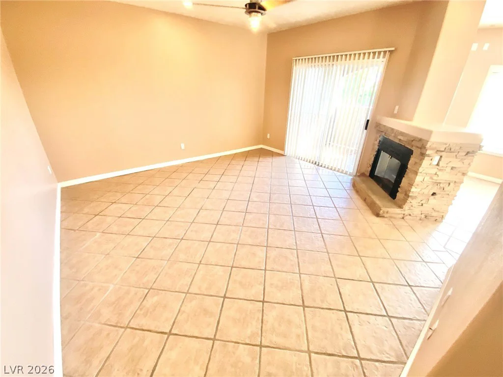 5525 Flamingo, Las Vegas, NV 89103