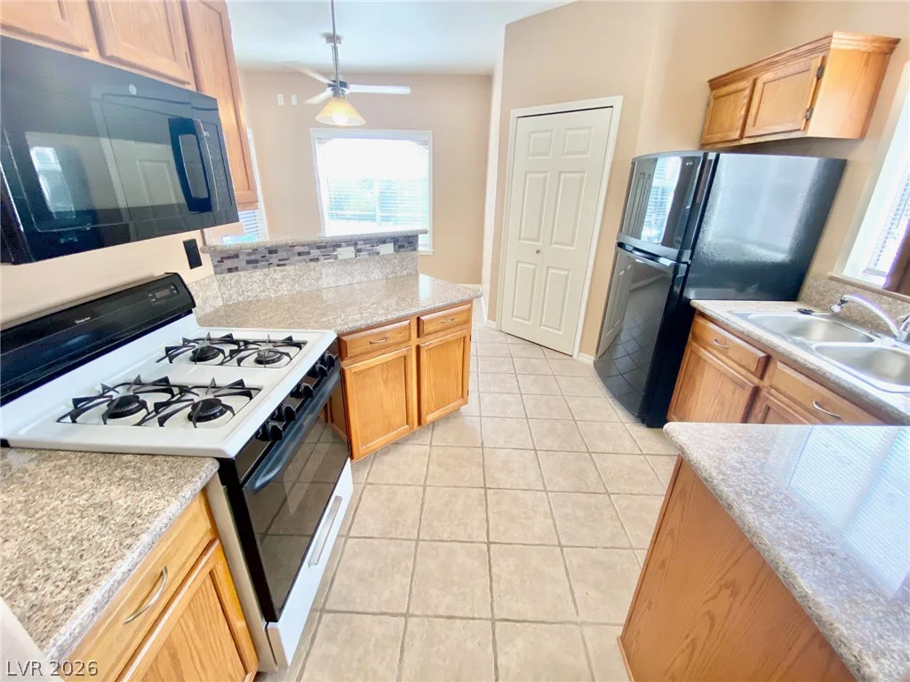 5525 Flamingo, Las Vegas, NV 89103