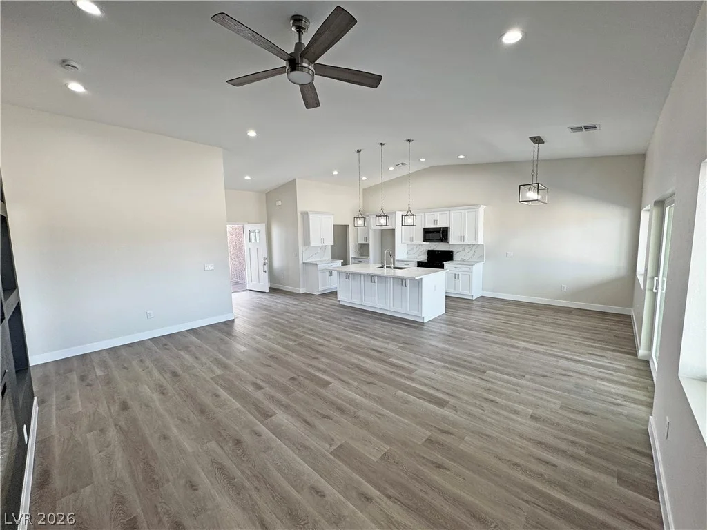 1700 Escuela, Pahrump, NV 89048