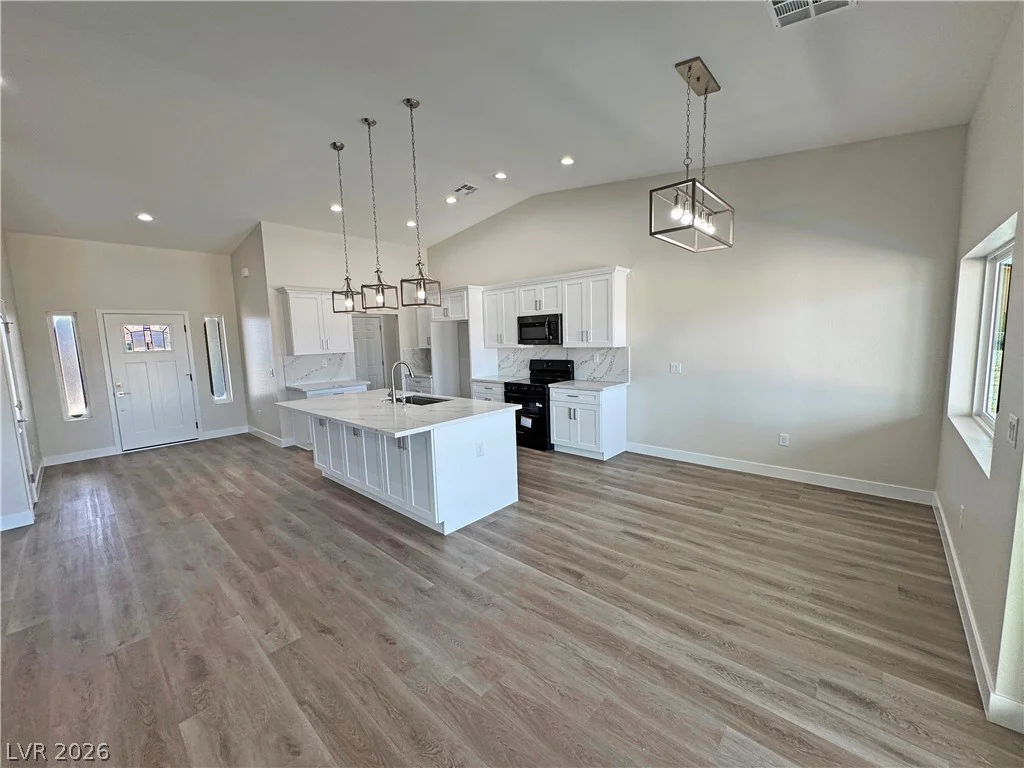 1700 Escuela, Pahrump, NV 89048