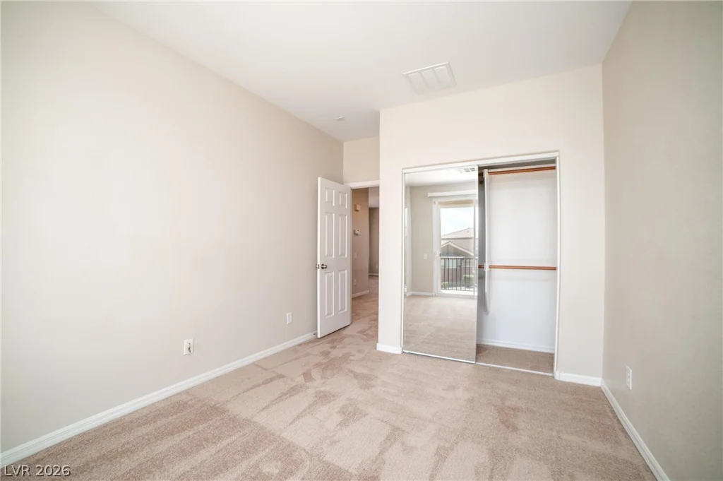 6520 Birdcall, North Las Vegas, NV 89084