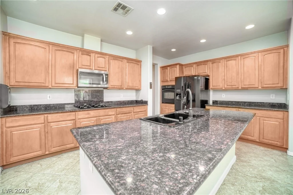 6520 Birdcall, North Las Vegas, NV 89084
