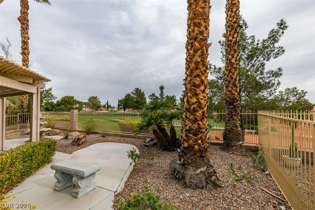 5416 Lochmor, Las Vegas, NV 89130