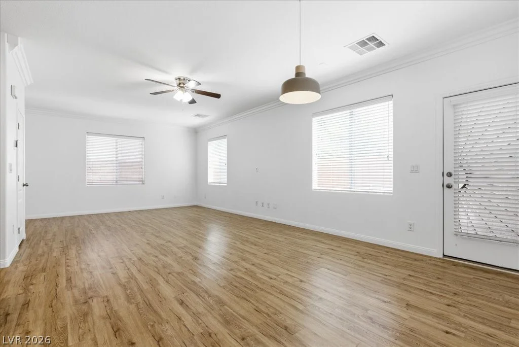 9345 Euphoria Rose, Las Vegas, NV 89166