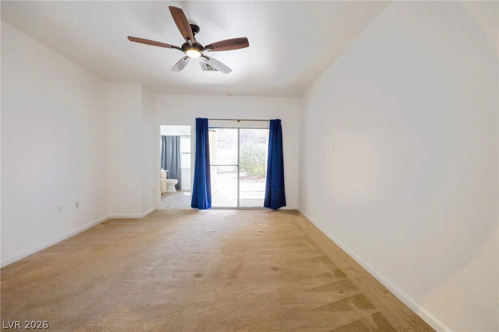405 Mill Hollow, Las Vegas, NV 89107