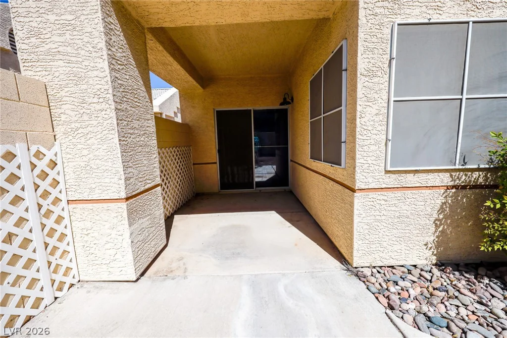 405 Mill Hollow, Las Vegas, NV 89107