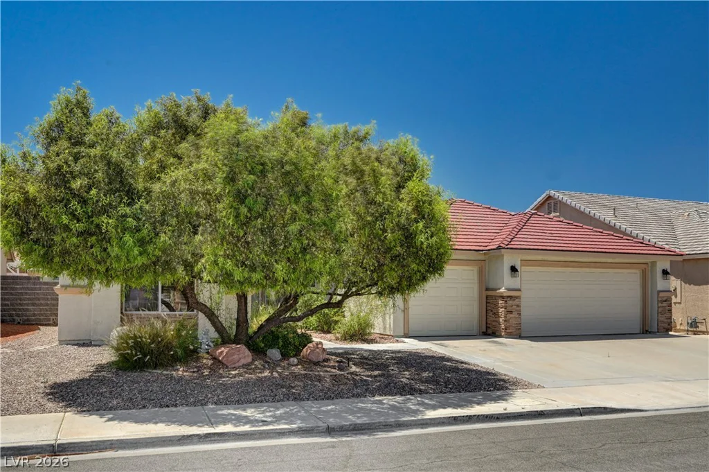 353 Evan Picone, Henderson, NV 89014