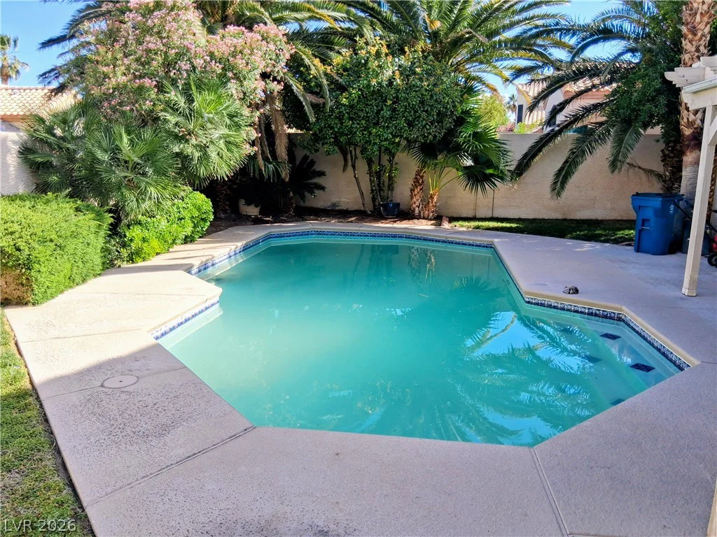 2320 Angelfire, Las Vegas, NV 89128