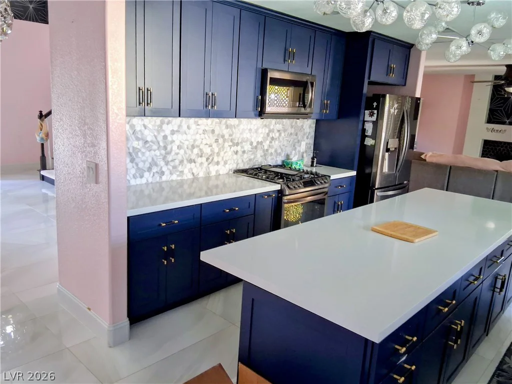 2320 Angelfire, Las Vegas, NV 89128