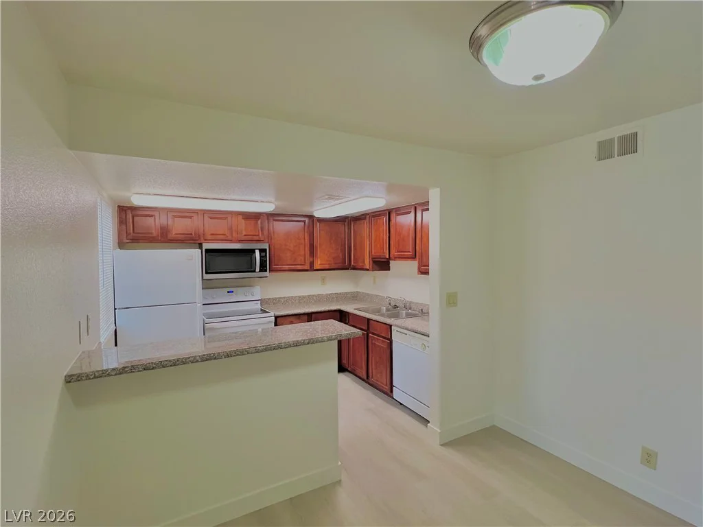 5220 Indian River, Las Vegas, NV 89103