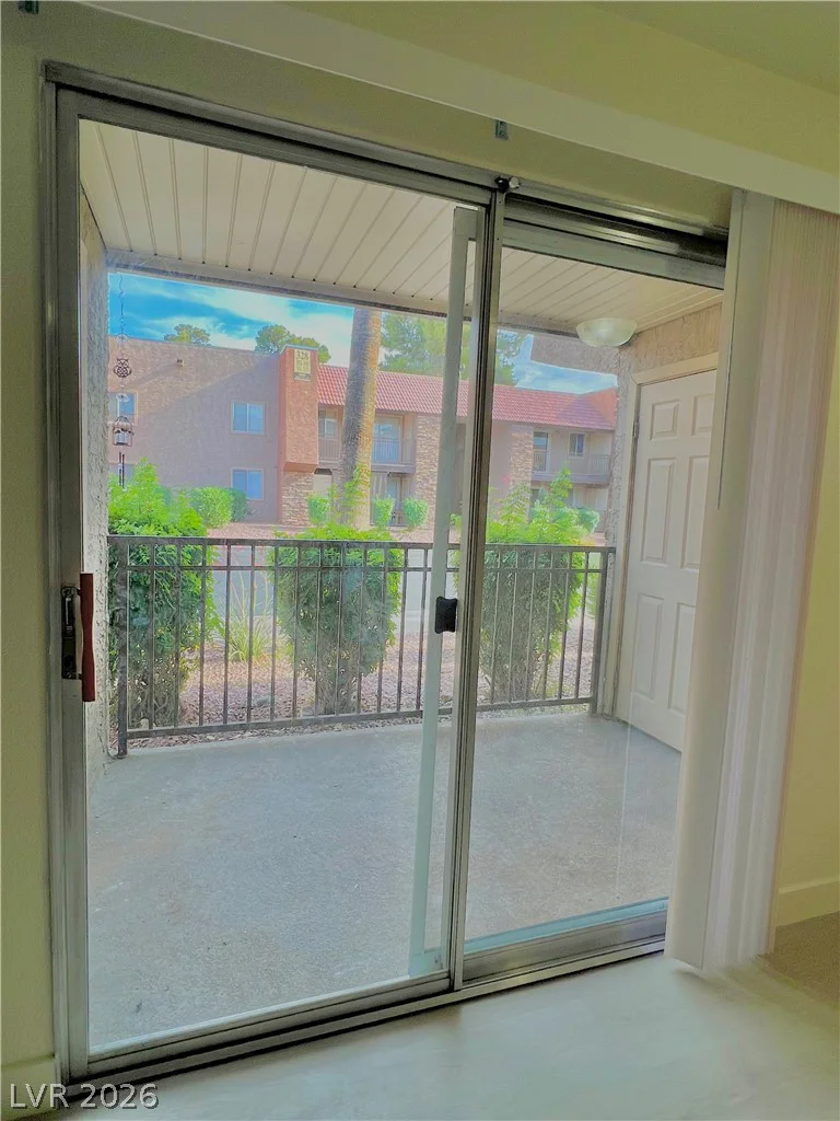 5220 Indian River, Las Vegas, NV 89103
