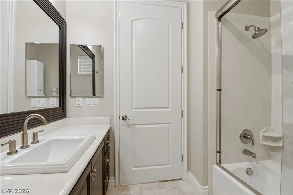 9207 Tesoras, Las Vegas, NV 89144