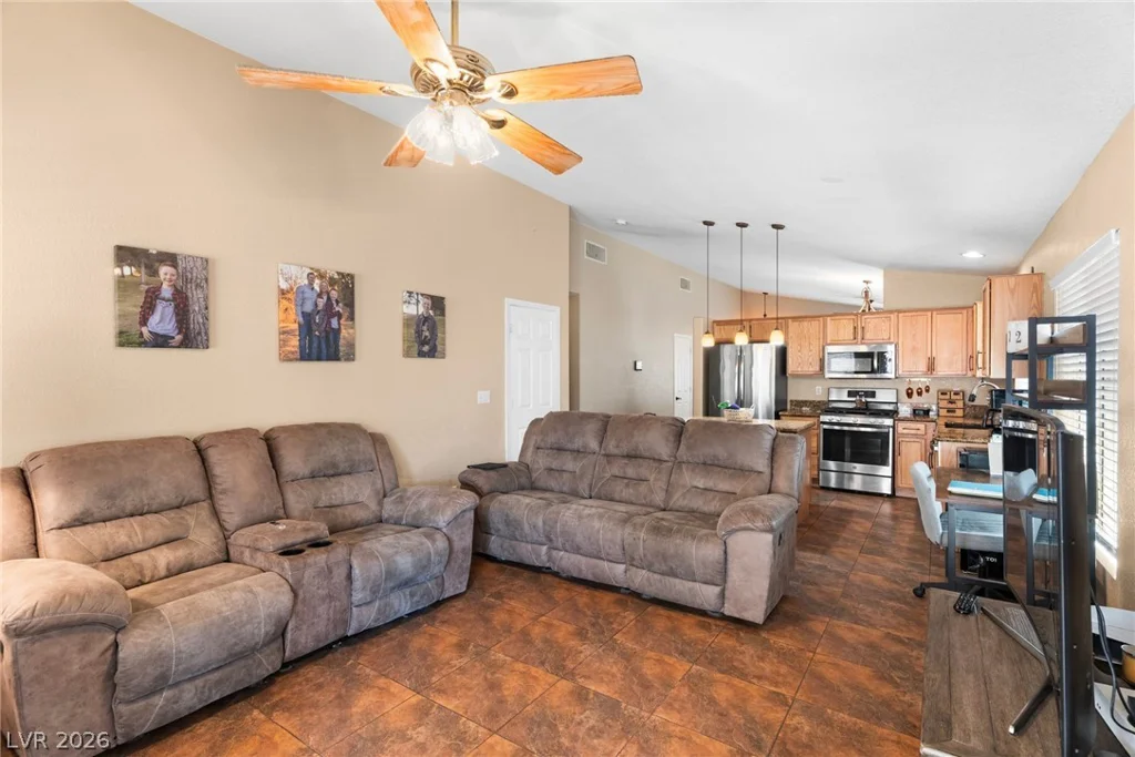 6313 Monarch Creek, Las Vegas, NV 89130
