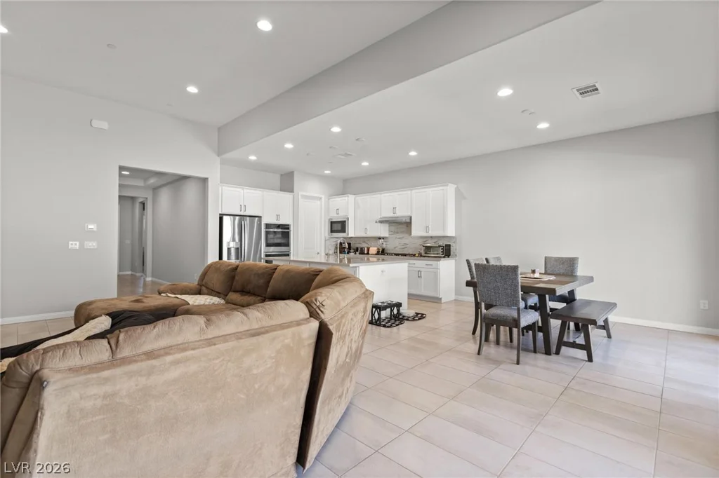 373 Haddocks Hall, Henderson, NV 89011