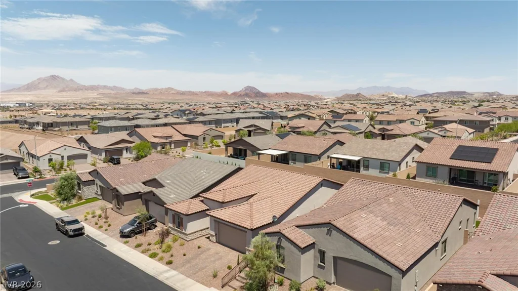 373 Haddocks Hall, Henderson, NV 89011