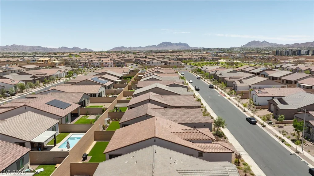 373 Haddocks Hall, Henderson, NV 89011