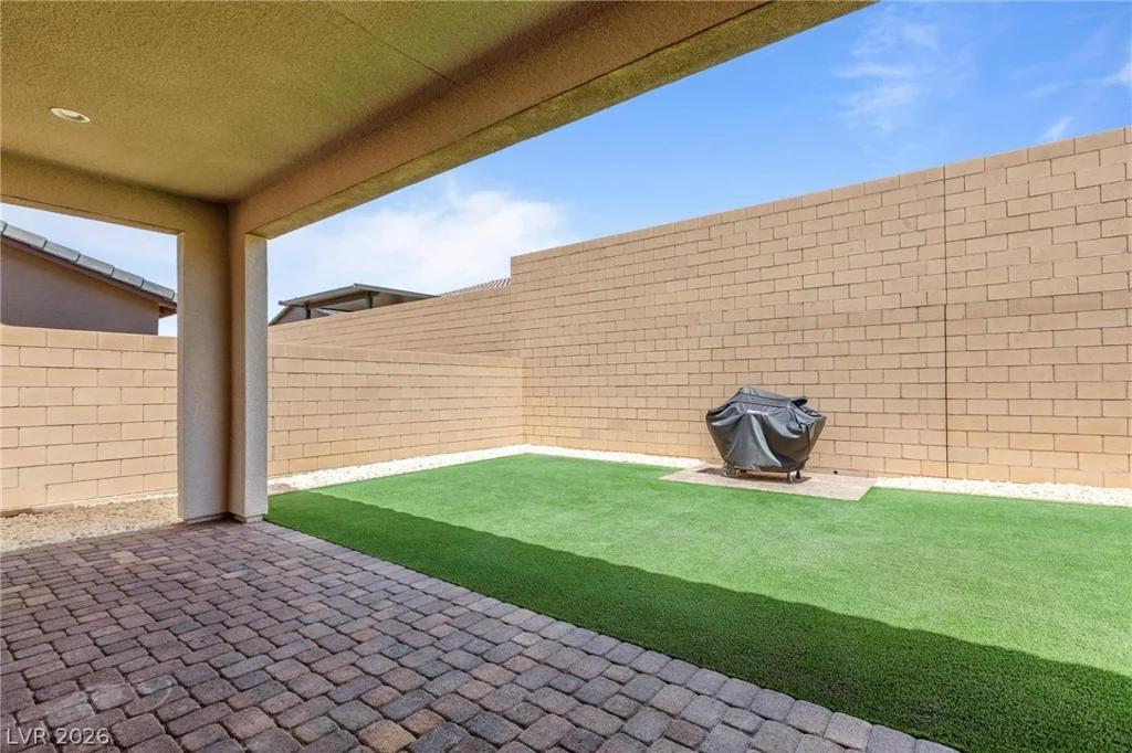 373 Haddocks Hall, Henderson, NV 89011
