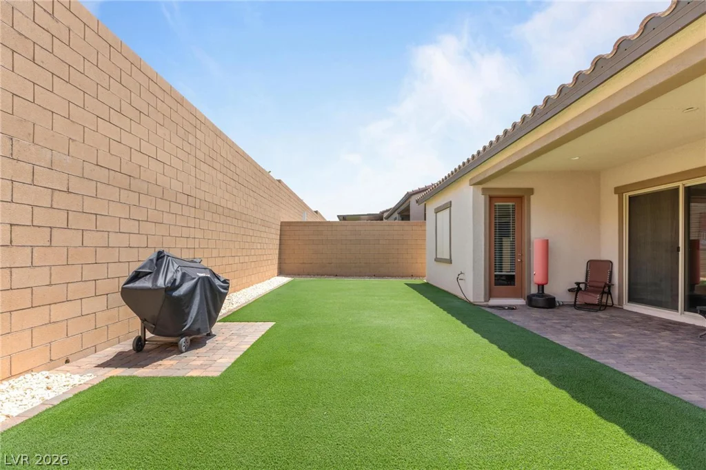 373 Haddocks Hall, Henderson, NV 89011