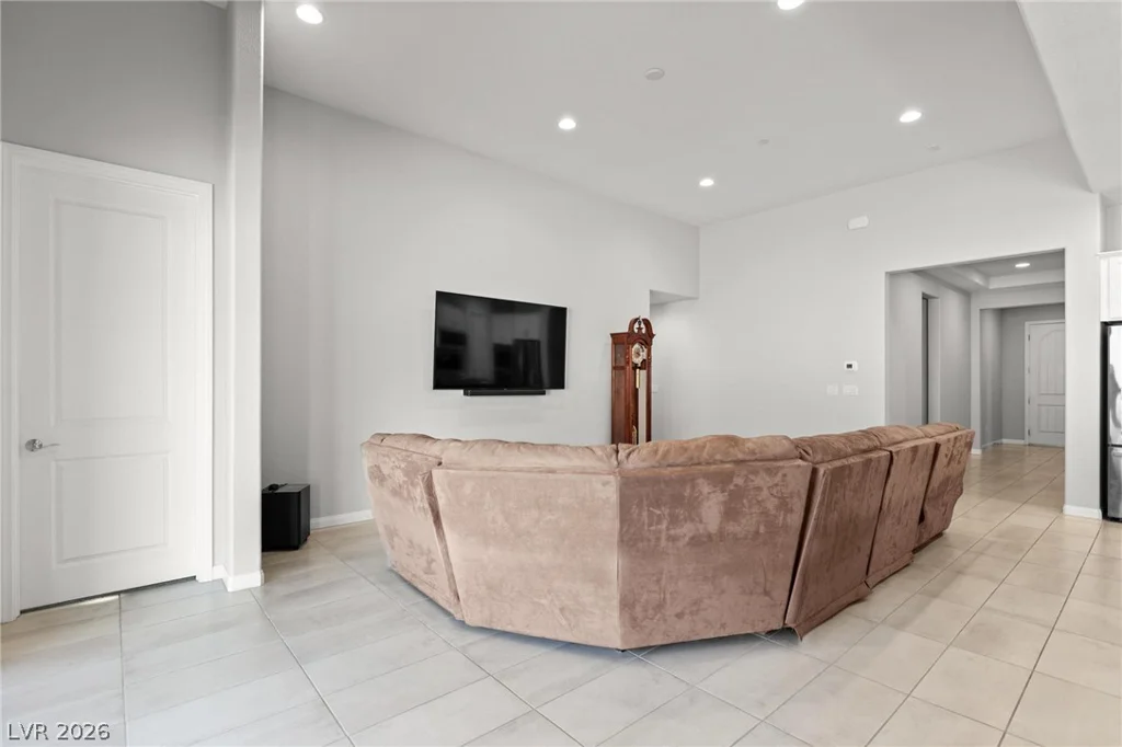 373 Haddocks Hall, Henderson, NV 89011
