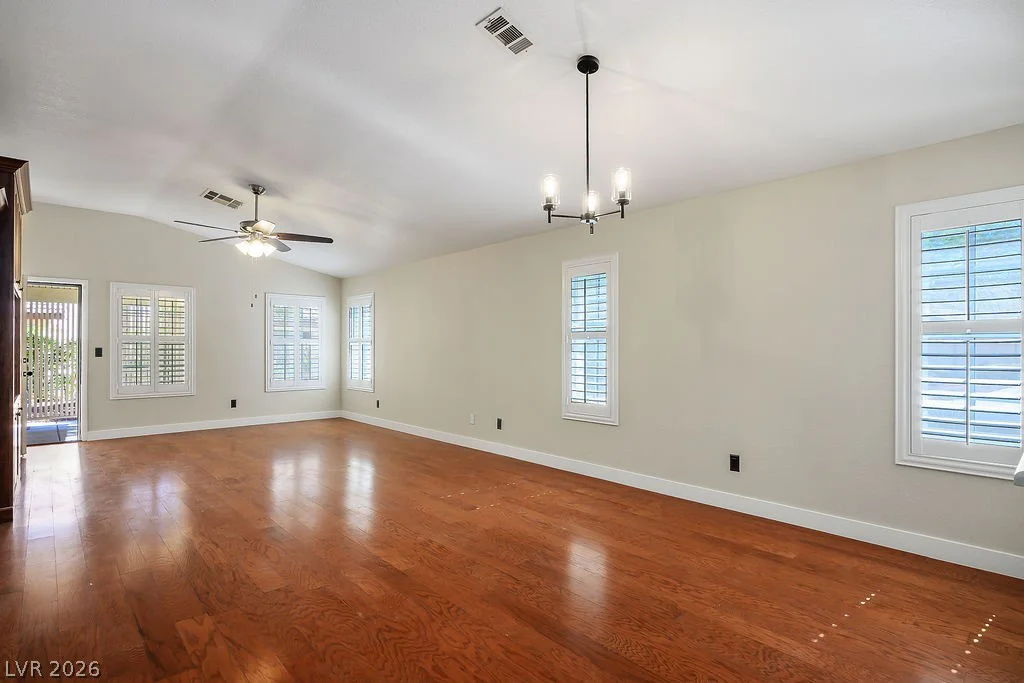 4824 Lawnwood, Las Vegas, NV 89130