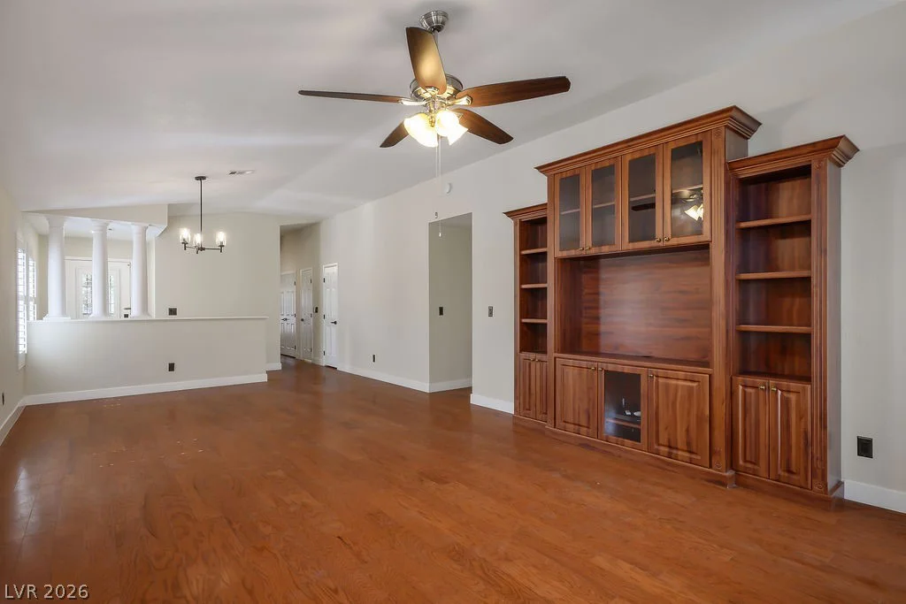 4824 Lawnwood, Las Vegas, NV 89130
