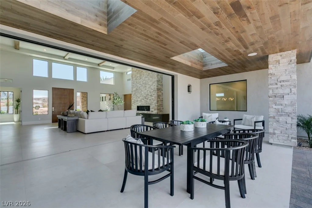 40 Reflection Shores, Henderson, NV 89011