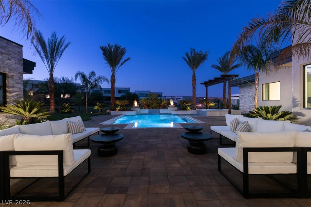 40 Reflection Shores, Henderson, NV 89011