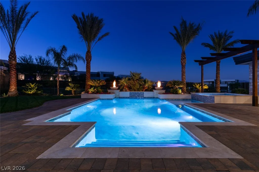 40 Reflection Shores, Henderson, NV 89011
