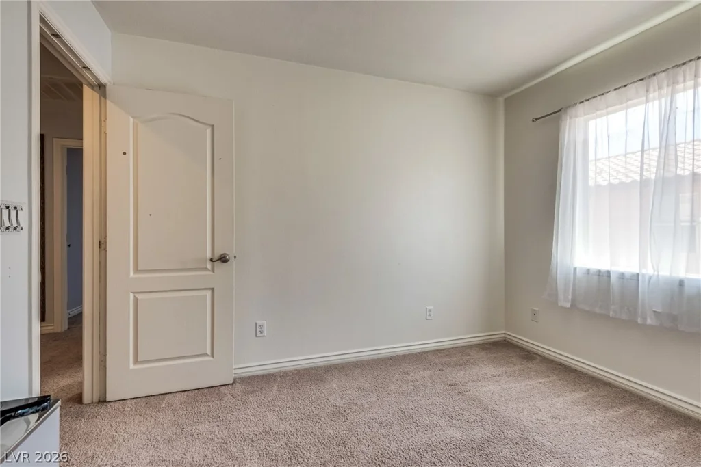 721 Descartes, Henderson, NV 89002