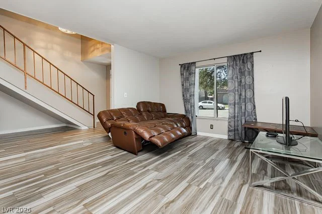 5436 El Roble, Las Vegas, NV 89120