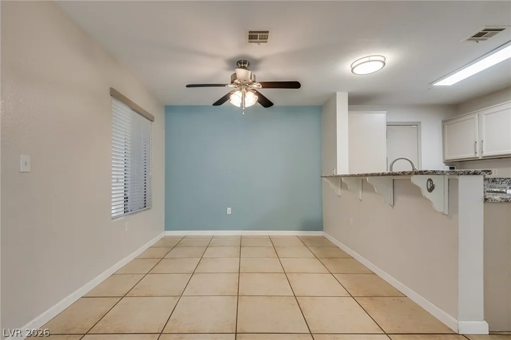 8452 Boseck, Las Vegas, NV 89145