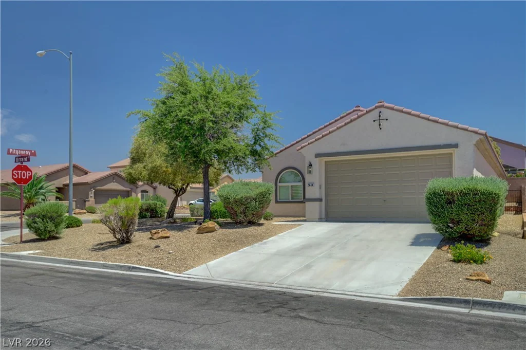 2444 Urrard, Henderson, NV 89044