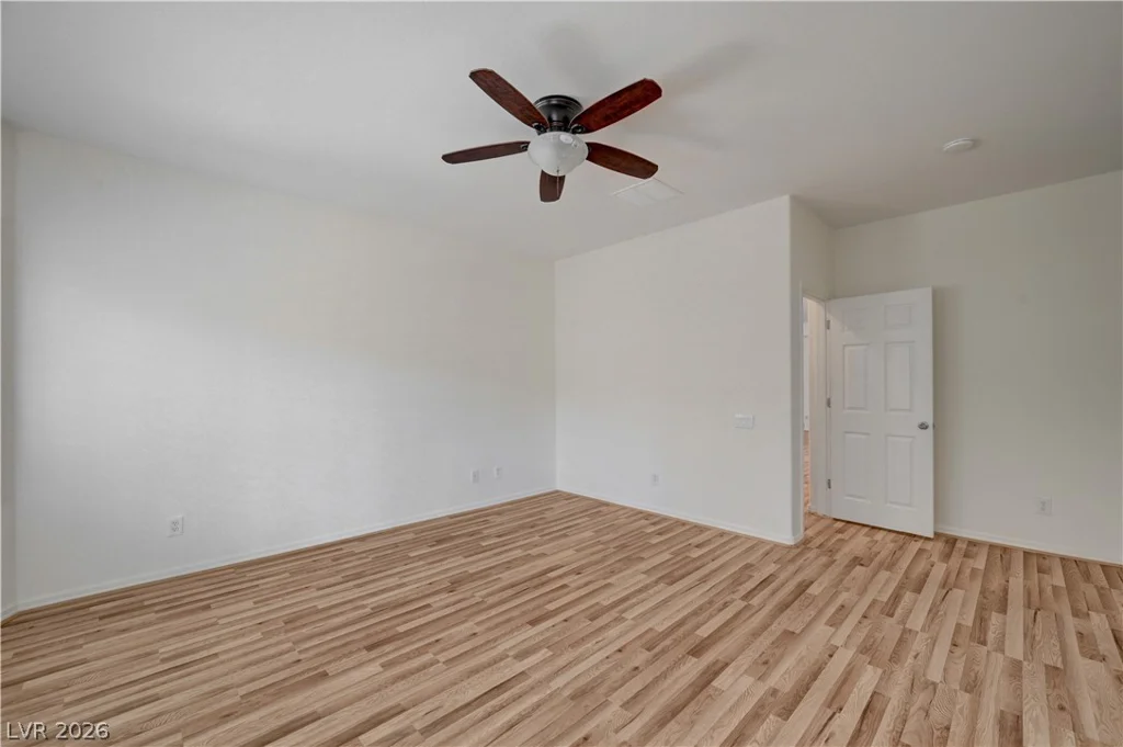 2444 Urrard, Henderson, NV 89044
