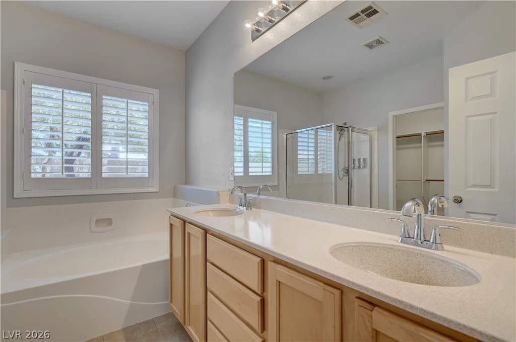 2444 Urrard, Henderson, NV 89044