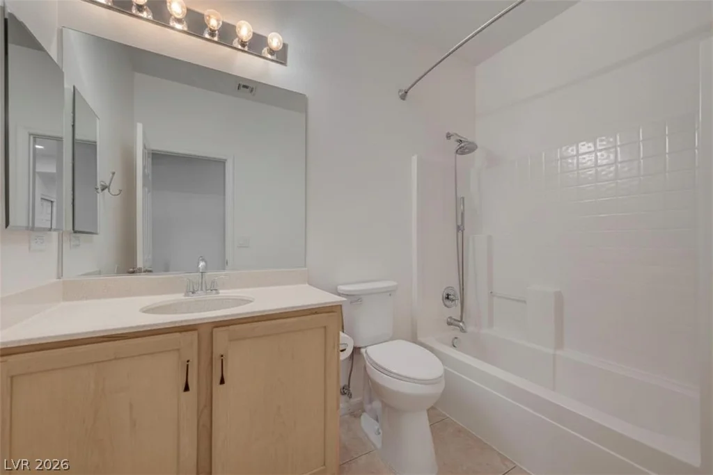 2444 Urrard, Henderson, NV 89044