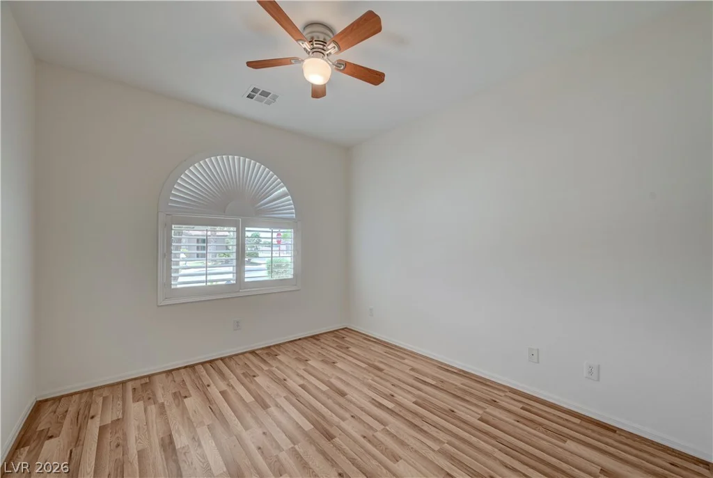 2444 Urrard, Henderson, NV 89044