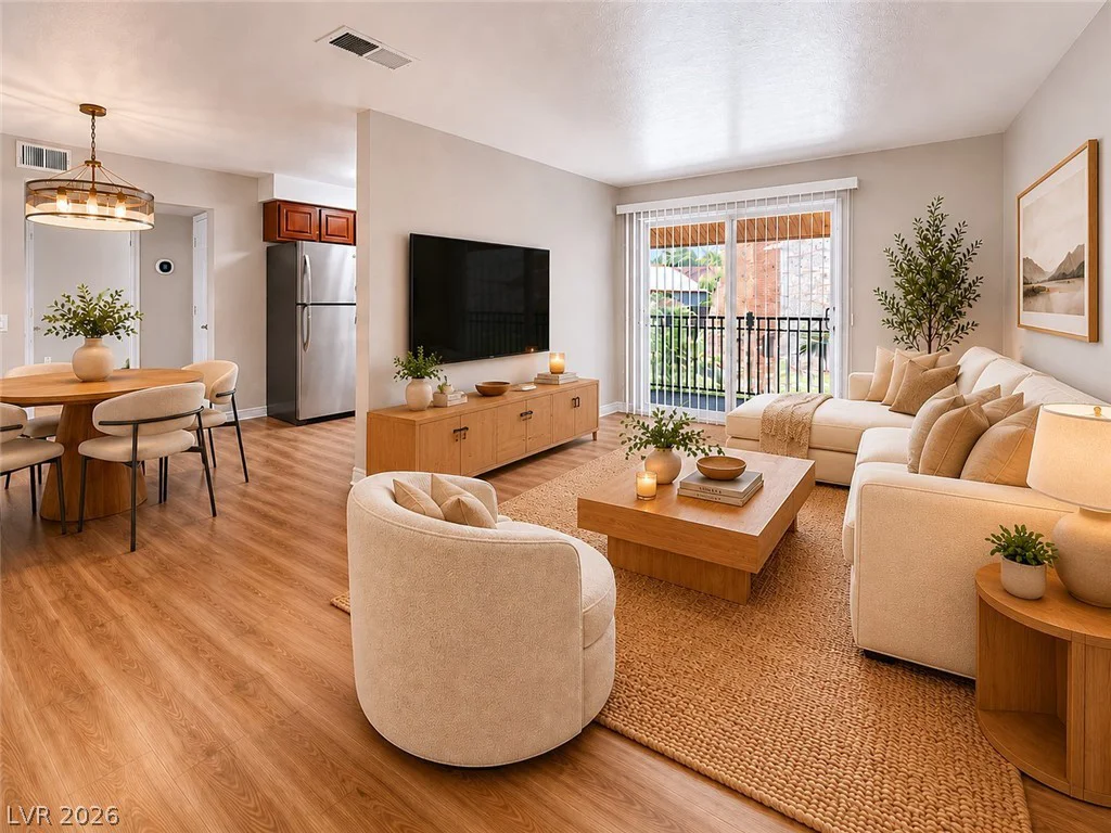 4941 River Glen, Las Vegas, NV 89103