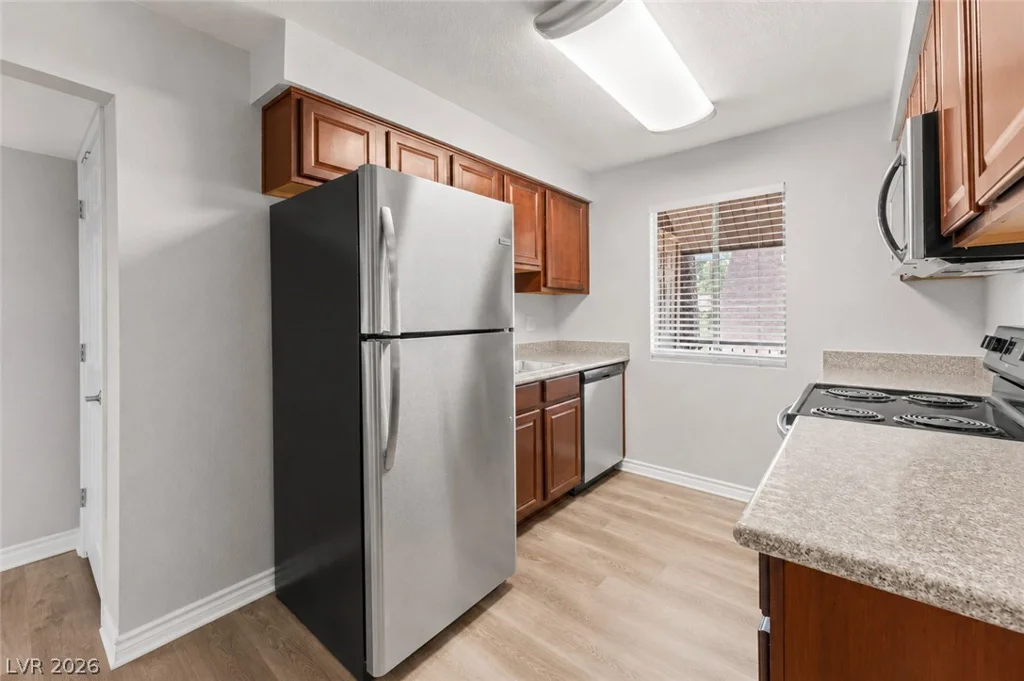 4941 River Glen, Las Vegas, NV 89103